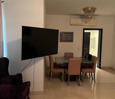 Al-Khalifa Apartment | شقة فندقية للأيجار اب تاون كايرو