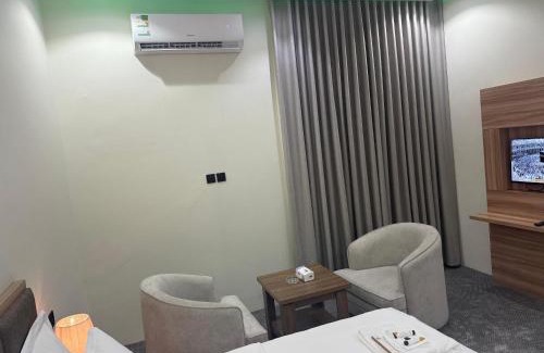 Al Wudayy Hotel | شقق دفادف المخدومة