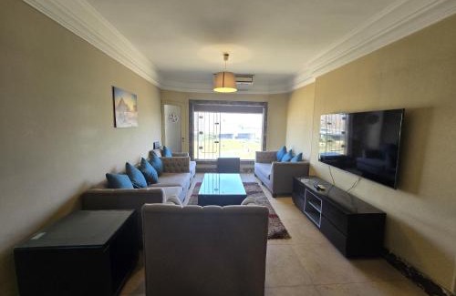 Giza Apartment | شقه فندقيه فاخره مطله على النيل - nile view hotel apartment