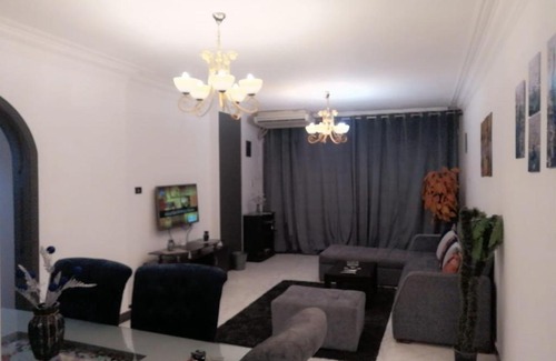 Nasr City Apartment | شقه مفروشه فندقيه فاخره 150متر مكيفه ومعقمه مكرم عبيد