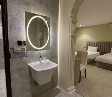 AlUla Apartment | فندق الفخامة الملكية AlUla Hotel