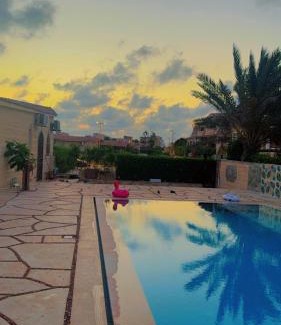 Borg el Arab Villa | قريه المروه الساحل الشمالي فيلا 5 غرف وحمام سباحه خاص