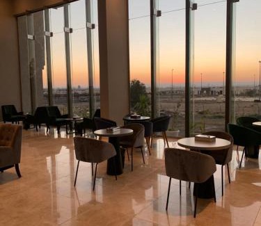 Khamis Mushait Hotel | قولدن سكوير طريق الرياض Golden Square Riyadh Road