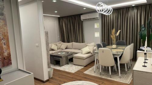 Madinaty Apartment | وحده فندقيه فاخره في مدينتي 24