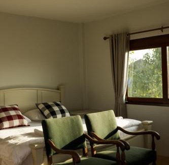 Nakhon Si Thammarat House | จงเจริญเฮ้าส์ Jongcharoen's house