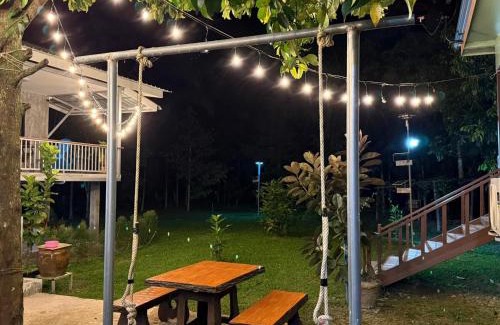 Ban Na Faek House | บ้านสวนริมธาร โฮมสเตย์ ท้ายเหมือง พังงา