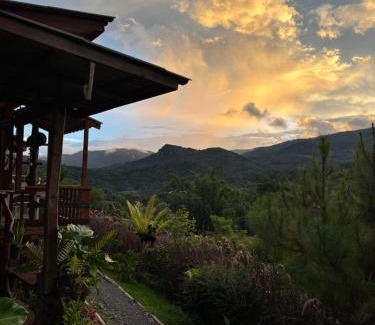 Doi Lo House | รักเขาอินทนนท์โฮมสเตย์ Doi inthanon Homestay