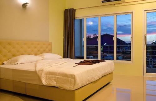 Ranong Hotel | ลูกจ่าปองโฮม