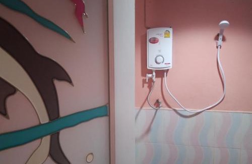 Sawang Daen Din Hotel | ห้องพัก โฮมทรัพย์