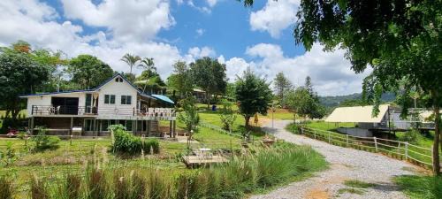 Khao Kho House | เขาเจ้าขา2(บ้านริมสระ)