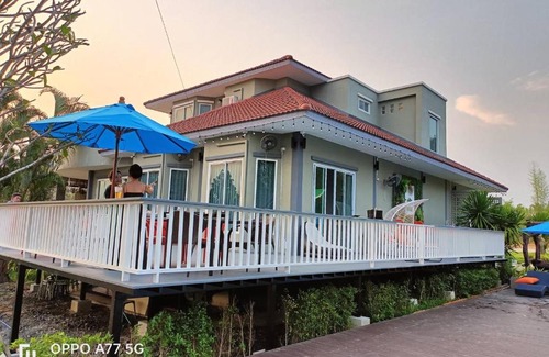 Mae Faek Mai Villa | เลอเบสท์พลูวิลล่า10ท่านPoolVillaChiangmai