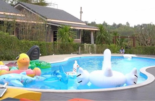 Mae Faek Mai Villa | เลอเบสท์พลูวิลล่า10ท่านPoolVillaChiangmai
