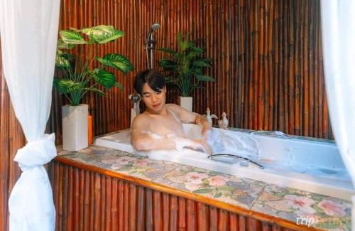 Mae On House | โฮมสเตย์ พ่อหลวง แม่หลวง บ้านแม่ลาย