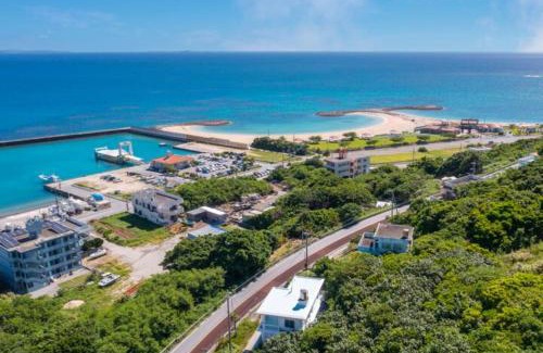 Azama Villa | ペンションカサブランカ：海まで車で約１分☆寝室から朝日が見える景色が最高