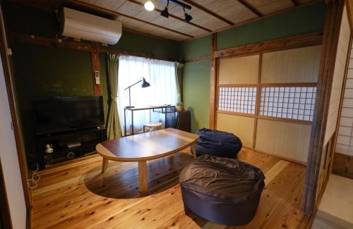 Nachikatsuura House | 一棟貸自炊可-CosyNest-世界遺産 熊野古道歩きの拠点-無料Wi-Fi-駐車場2台無料