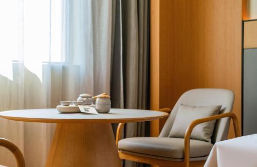 Pudong Hotel | 全季上海周浦周星路酒店