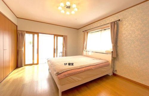 Tsumagoi House | 北軽井沢おもちゃ王国車5分 1棟貸切 107平米3LDK 雨もbbq可能 小学生3名まで無料 アメニティ完備