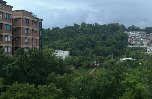 Xizhi District Apartment | 台北近郊鬧中取靜的好地方（內湖雅房)Nature beside Taipei City