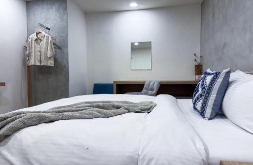 Xinyi Hotel | 唯爾文旅