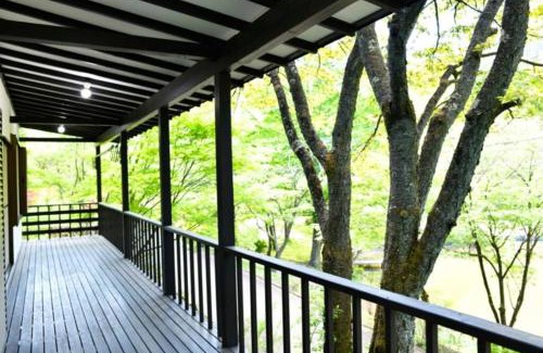 Kitasaku-gun Villa | 四季の彩りが鮮やかなレイクビューハウス 軽井沢駅から車で10分