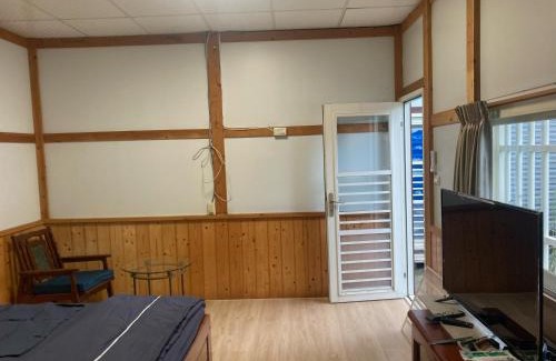 Fengyuan District House | 夏綠房