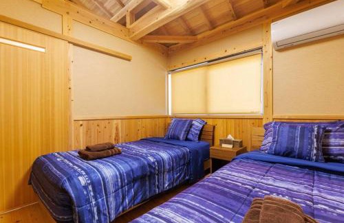 Kadena-cho House | 宇堅ビーチまで車で3分 琉球古民家を堪能できる貸切別荘 洋奈月
