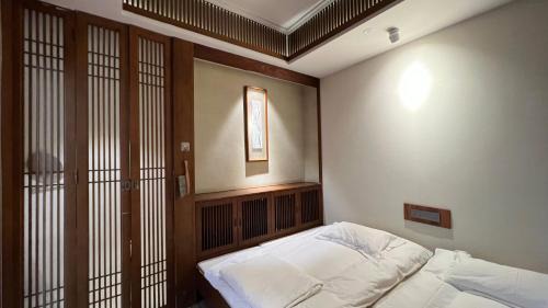 Dengfeng Bed & Breakfast | 嵩山居-丽晶精品民宿