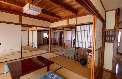 Shozu-gun Villa | 忠大