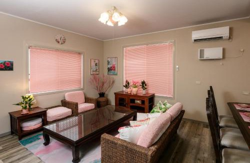 Chatan House | 最大10名 北谷アメリカンビレッジ8分 宮城海岸4分の長期滞在におすすめ コーラルハウス北谷