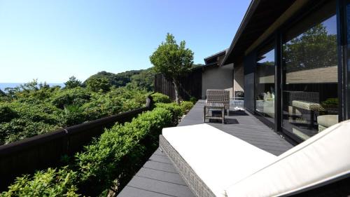 Toi Hotel | 森の入り江の離れ宿 無雙庵枇杷