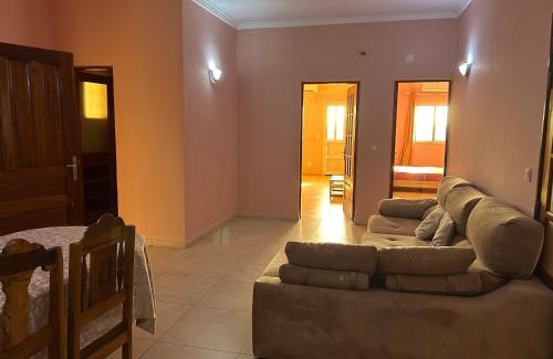 Bissau Apartment | 比绍民宿