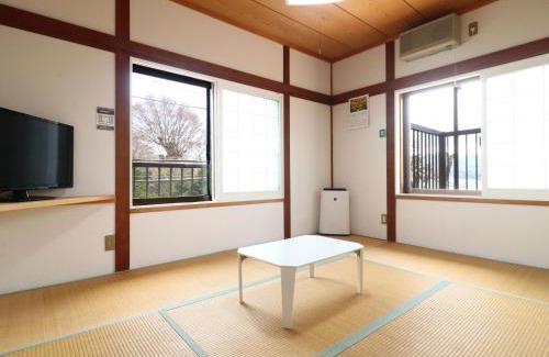 Yamanakako Hotel | 民宿 朝富士