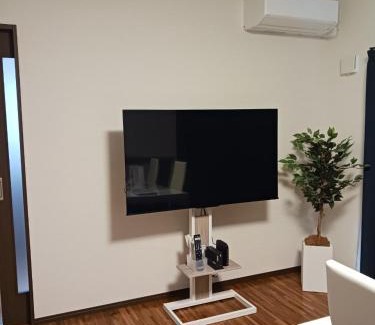 Yabu Apartment | 沖縄北部の綺麗なビーチまで徒歩2分でのんびり沖縄ライフをKAHOO Space