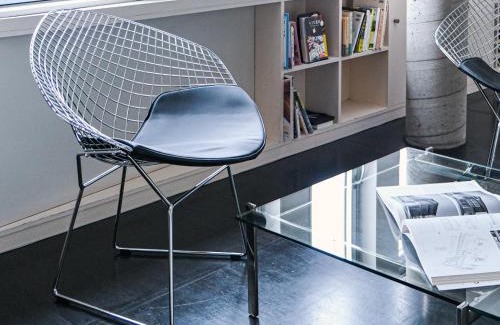 Joetsu Apartment | 浮遊のいえ 建築家原広司の住宅作品 Floating House A Private Stay in the Art of Architect Hiroshi Hara