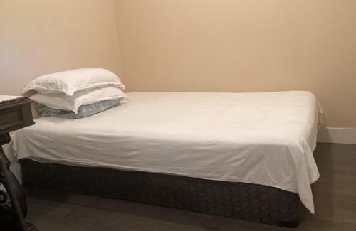 Regional District of Nanaimo House | 海岛民宿 3张床-2间卧室独立空间套房