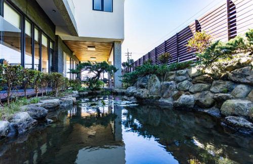 Guanshan House | 漫步月眉民宿