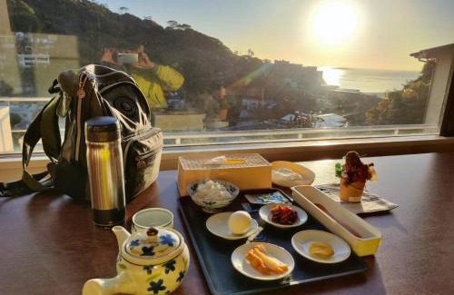 Atami House | 熱海温泉 実の別荘
