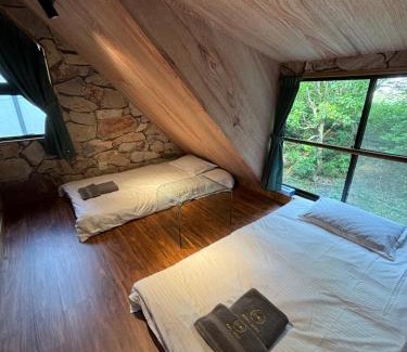 Hakone Ski Chalet | 箱根シャレー コンビニ近く 海賊船に乗ろう 箱根中心