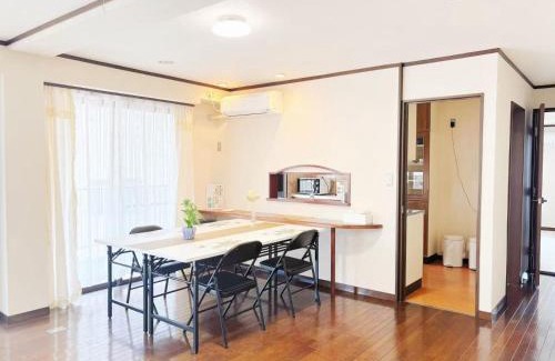 Kawaguchi Apartment | 花乃郷 川口b 駅徒歩5分 上野 秋葉原 東京直通 池袋 新宿20分圏内 WiFi付き 洋室 温泉施設近く