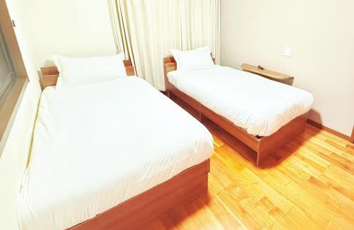 Higashi-ku Apartment | 西戸崎3丁目8番1号