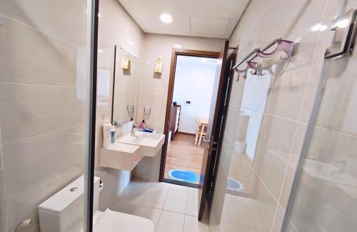 Tan Thuan Tay Apartment | 西贡生态绿洲公寓EcoGreen-A