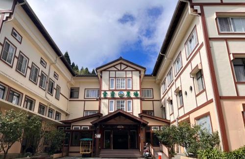 Wufeng Hotel | 雪霸休閒農場 Sheipa Leisure Farm