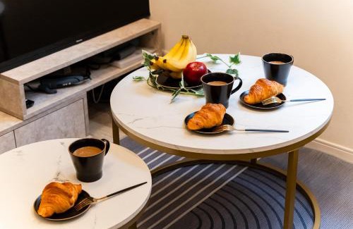 Takadanobaba Apartment | 高田馬場アネックス Condo