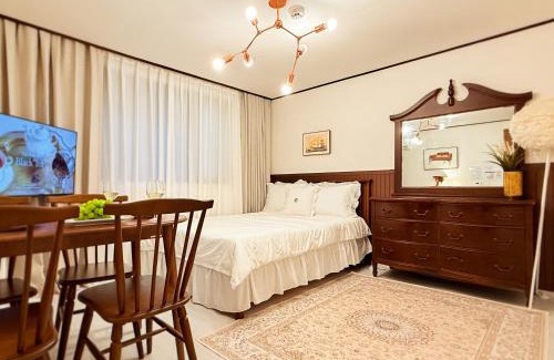 Seongsu Apartment | 성수스테이-한강2분 성수핫플 공항버스5분 SM 코엑스 강남 Ddp 호텔베딩 단독