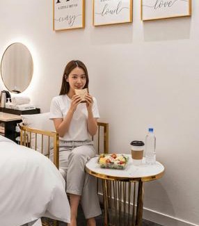 Yeongtong-gu Hotel | 인스타 호텔-본점 InstaHotel-MainBranch
