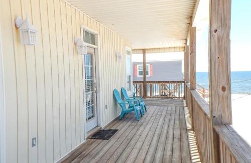 Dauphin Island House | 049 Beach Comber
