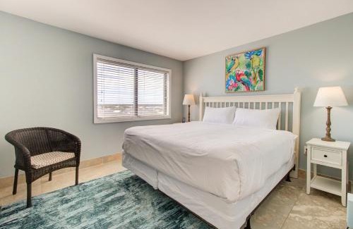 Wilmington Beach Apartment | 0714 Wavy Daze