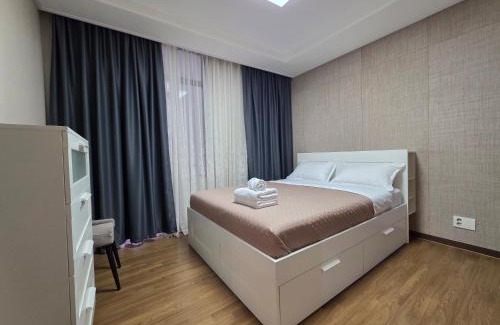 Almaty District Apartment | 1й эт Хайвилл 2х на 1-4 гостей
