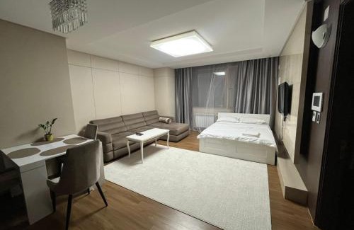 Almaty District Apartment | 1й эт Хайвилл 2х на 1-4 гостей