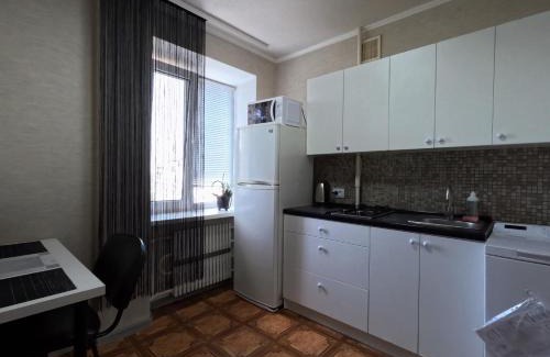 Novomoskovs'k Apartment | 1 кімнатна квартира